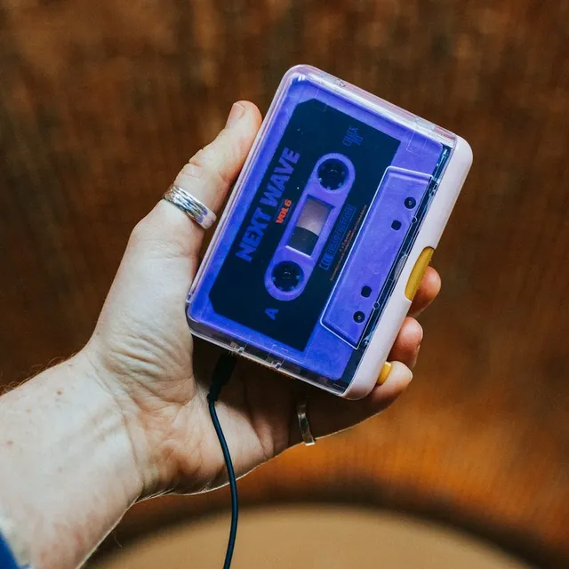 Kaset ke earbuds nirkabel